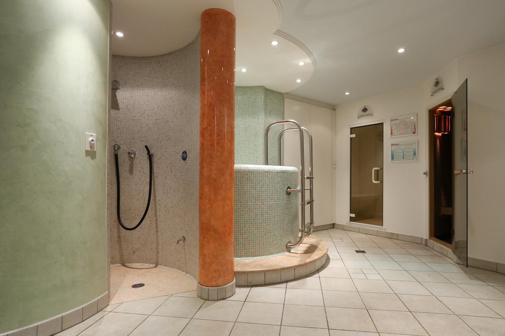 Residence Laitacherhof - Modern Apartments With Outside Pool And Sauna К'юза Екстер'єр фото