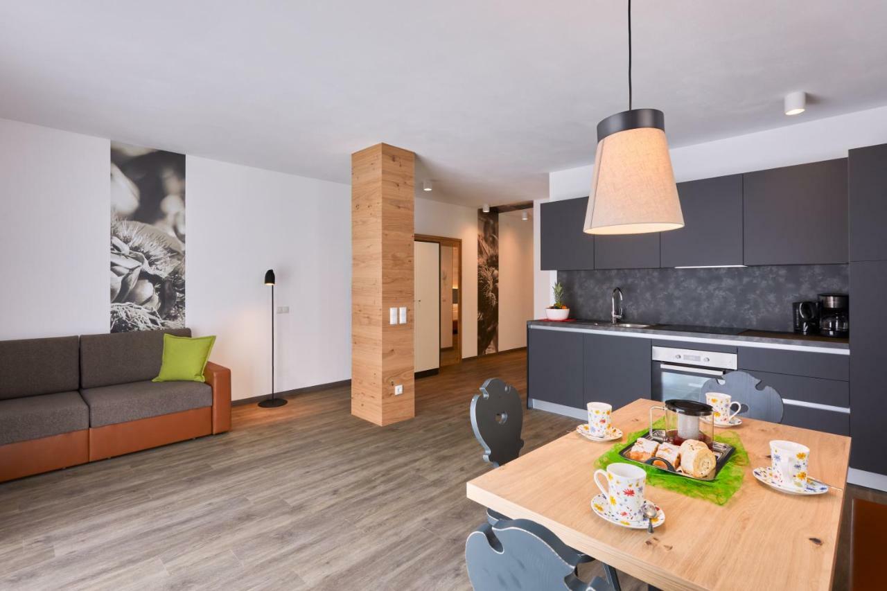Residence Laitacherhof - Modern Apartments With Outside Pool And Sauna К'юза Екстер'єр фото